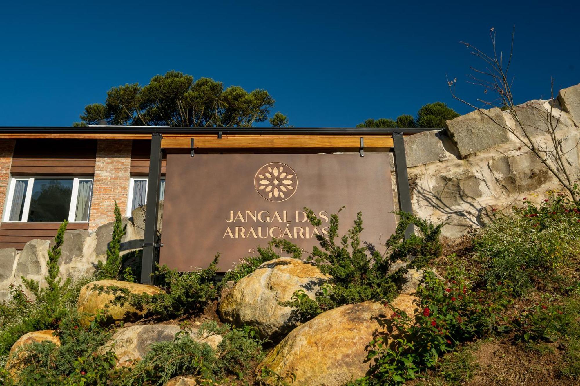 Jangal Araucarias Swan Design 5*